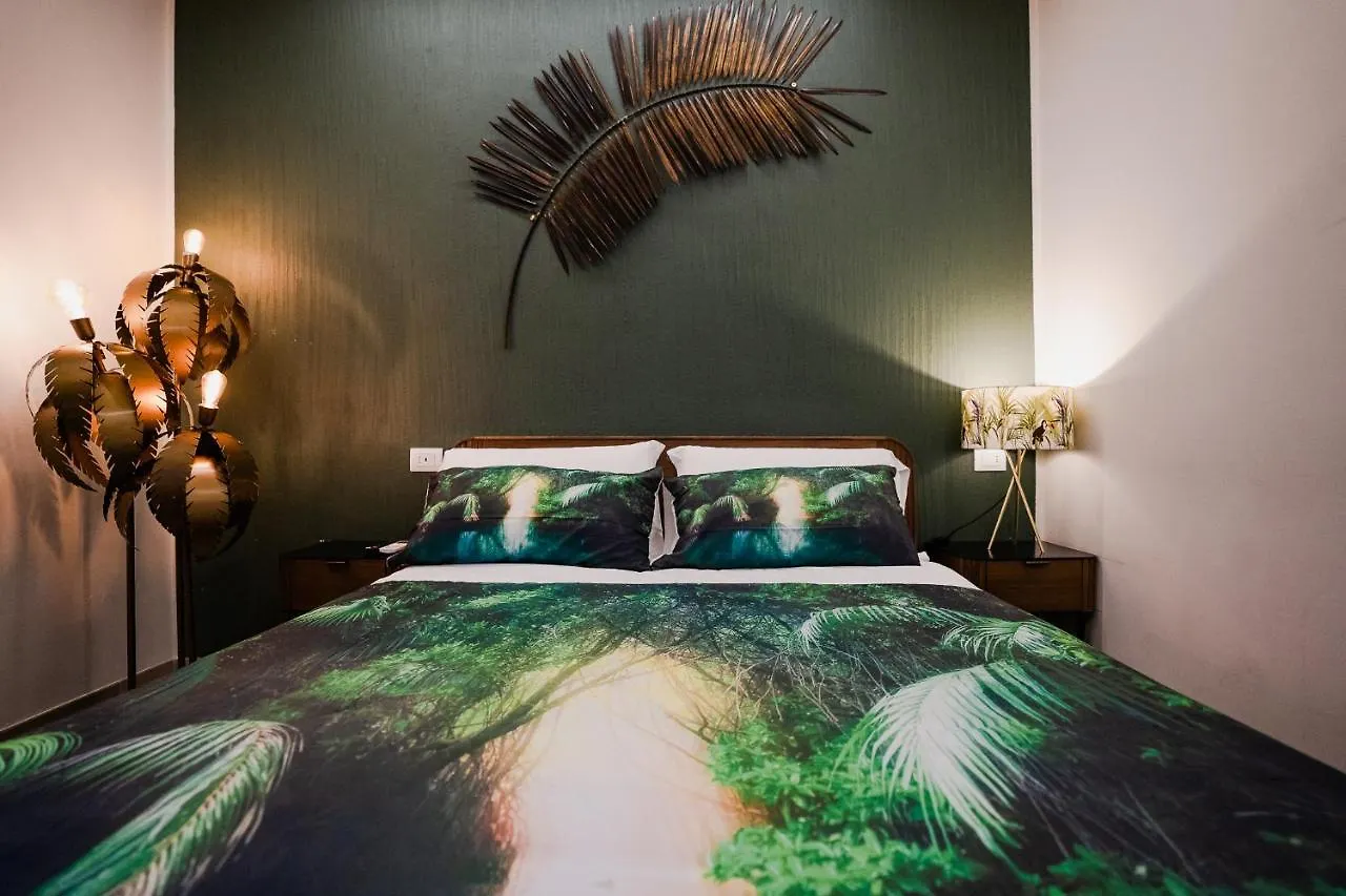 Le Boutique Luxury Rooms Diffused In Historic Center Fiumicino Gasthuis