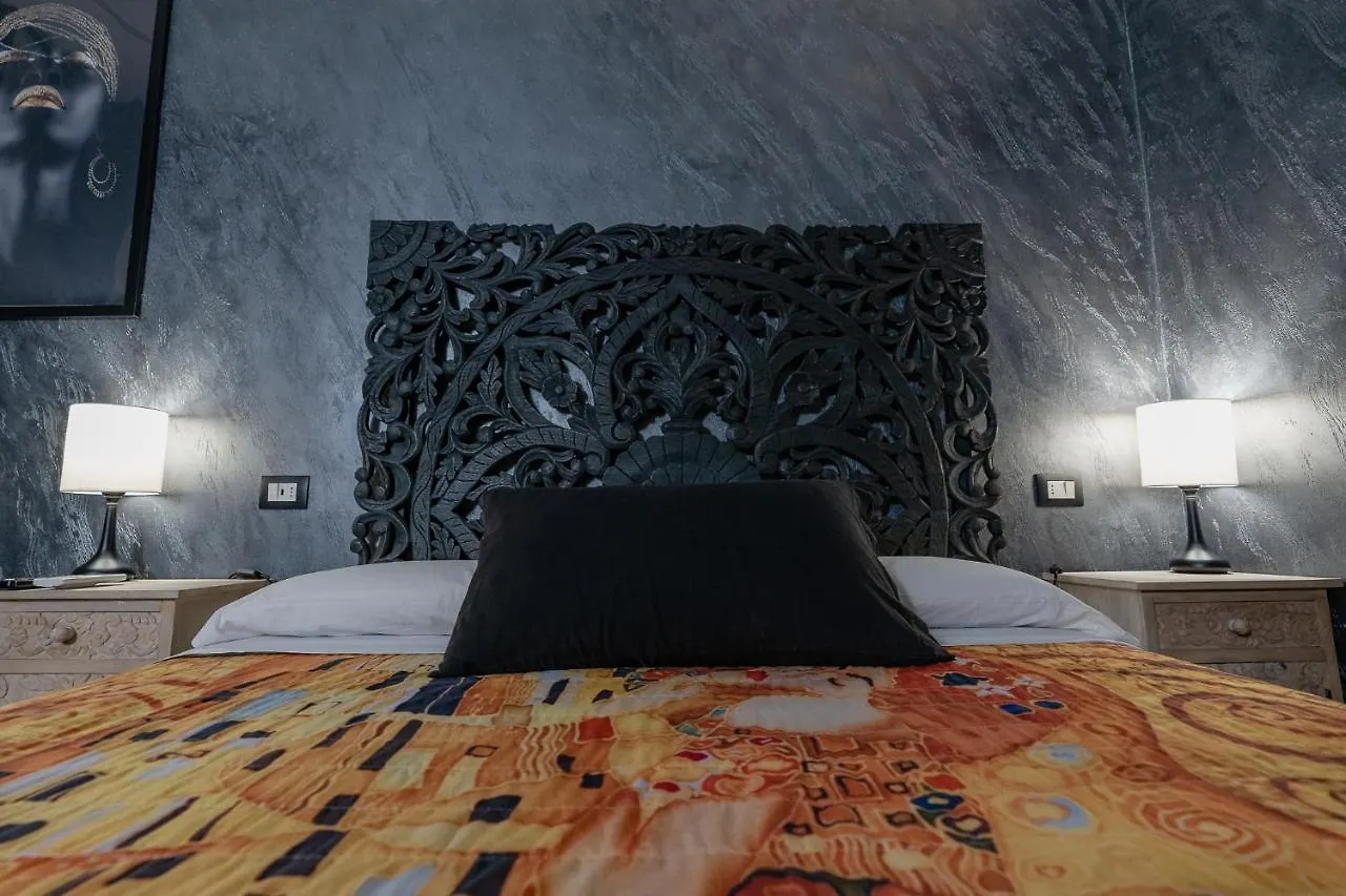 Gasthuis Le Boutique Luxury Rooms Diffused In Historic Center Fiumicino Italië