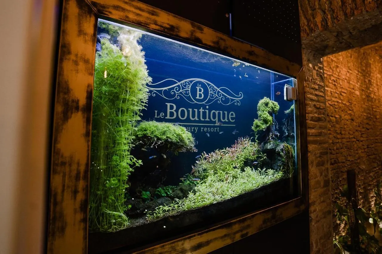 Le Boutique Luxury Rooms Diffused In Historic Center فيوميتشينو إيطاليا