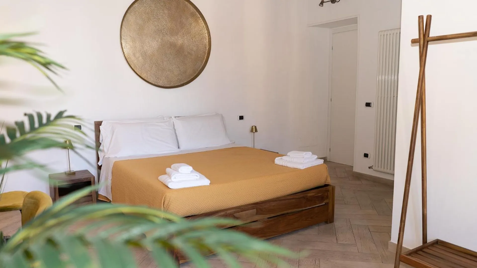 Gasthuis Le Boutique Luxury Rooms Diffused In Historic Center Fiumicino